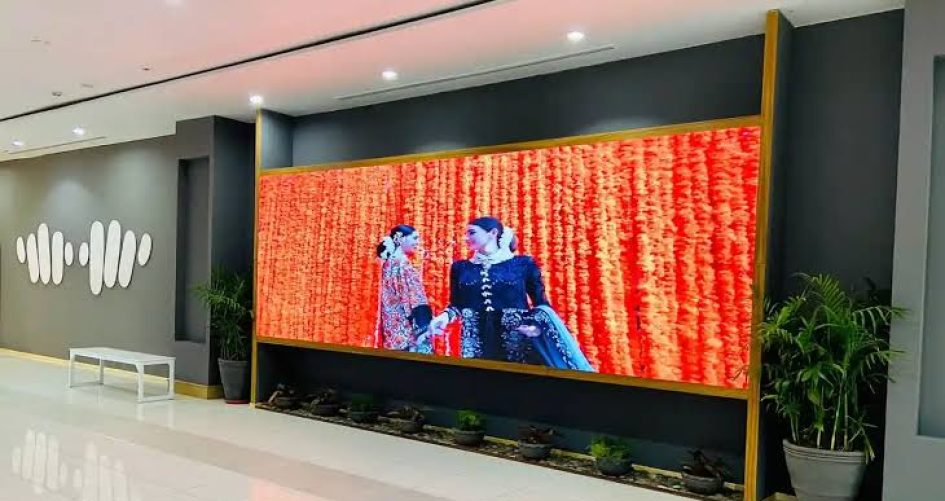 How to Choose the Right SMD Display | Pak SMD Screen